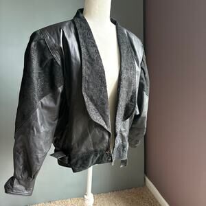 Vintage WINLIT Women's Med Black Leather Cropped Bomber Jacket Retro Moto Punk
